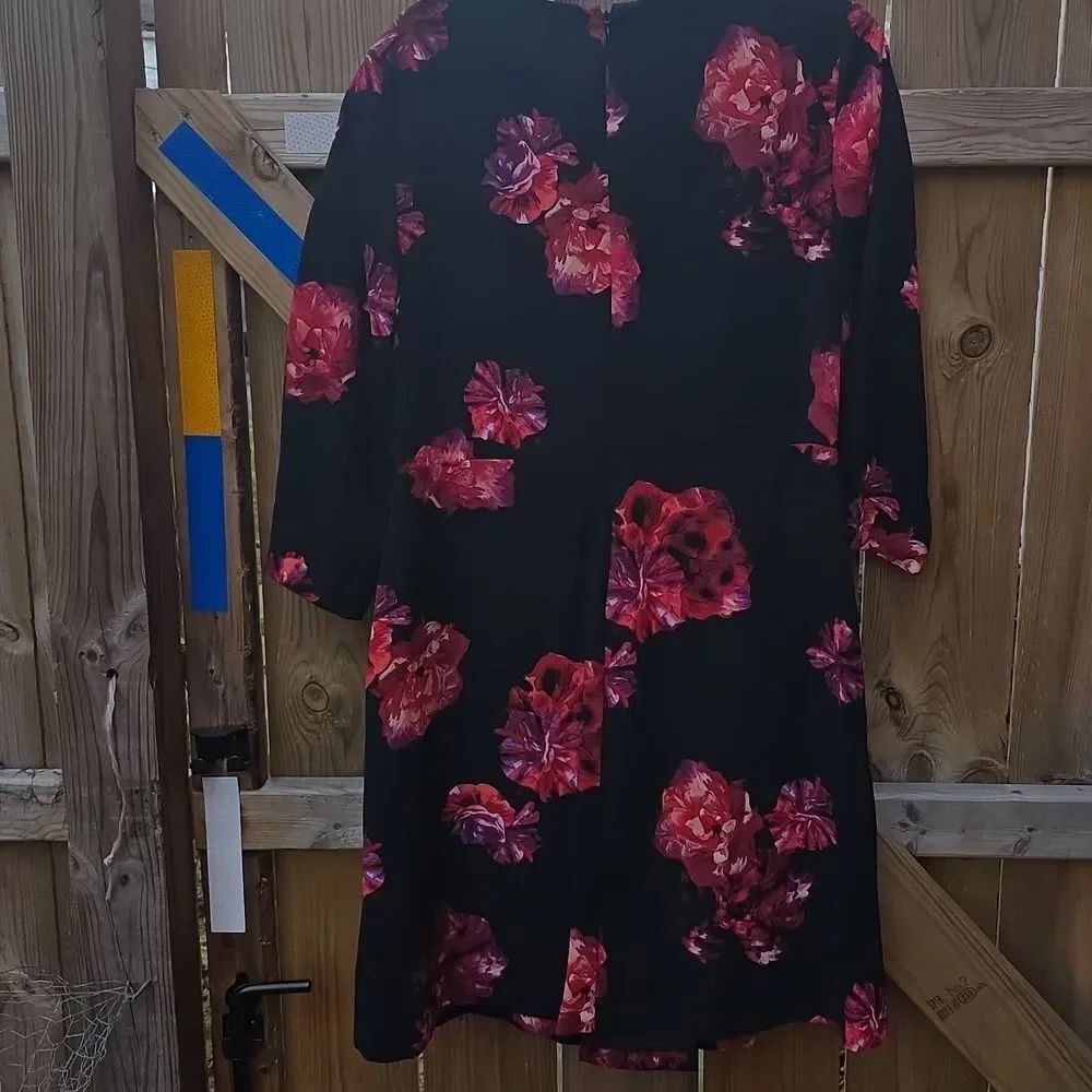 Floral Dress - Picture 6 of 6